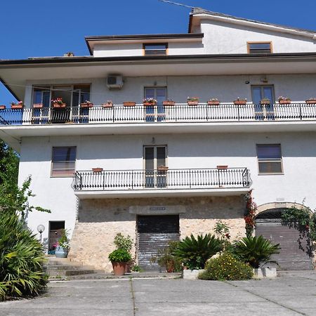 Giuliano di Roma B&B La Palombara מראה חיצוני תמונה